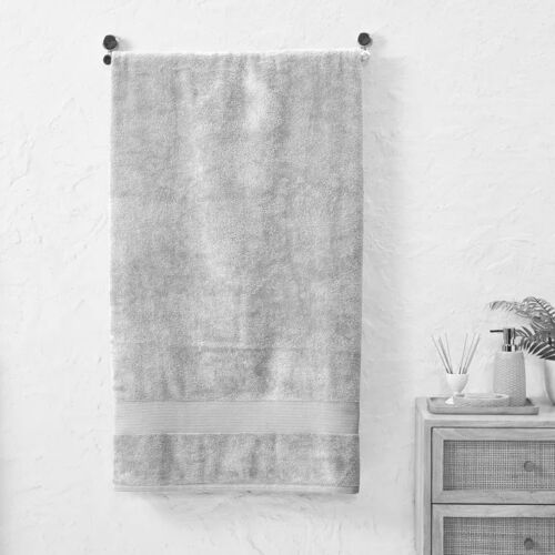 Thick Egyptian cotton bath towels UK